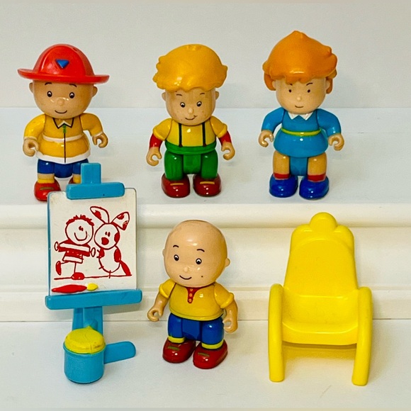 RARE Caillou Treehouse Playset - Picture 8 of 8